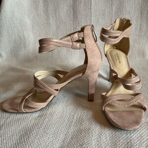 Liz Claiborne Chandra sandal